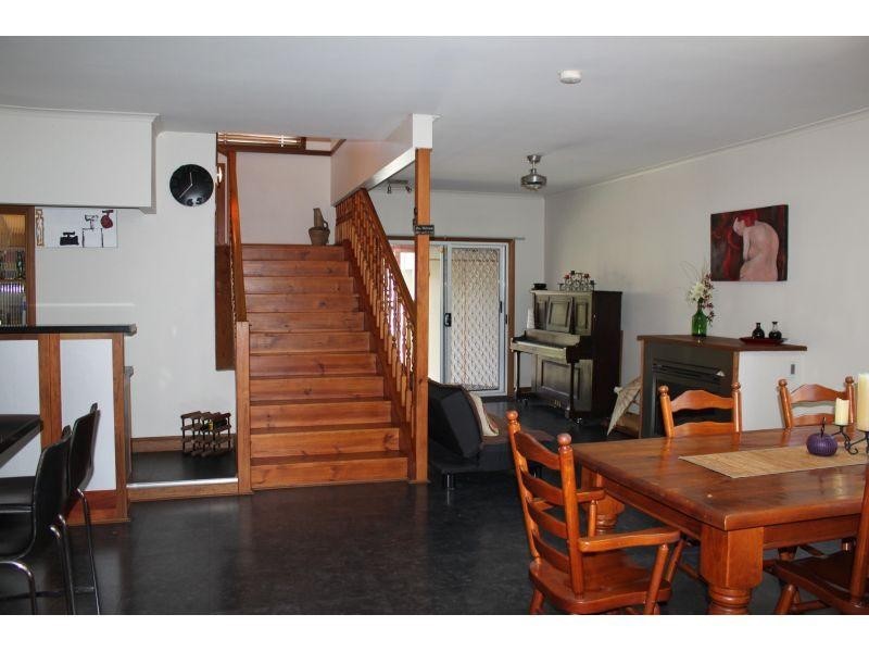 Room 6/9 Jardine street, Fairy Meadow NSW 2519