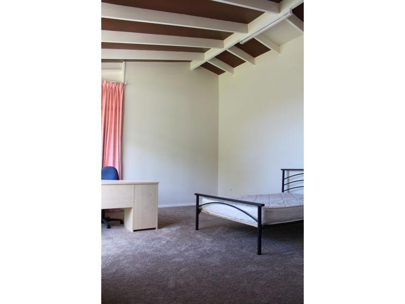 Room 4/1  Andrew Avenue, Keiraville NSW 2500