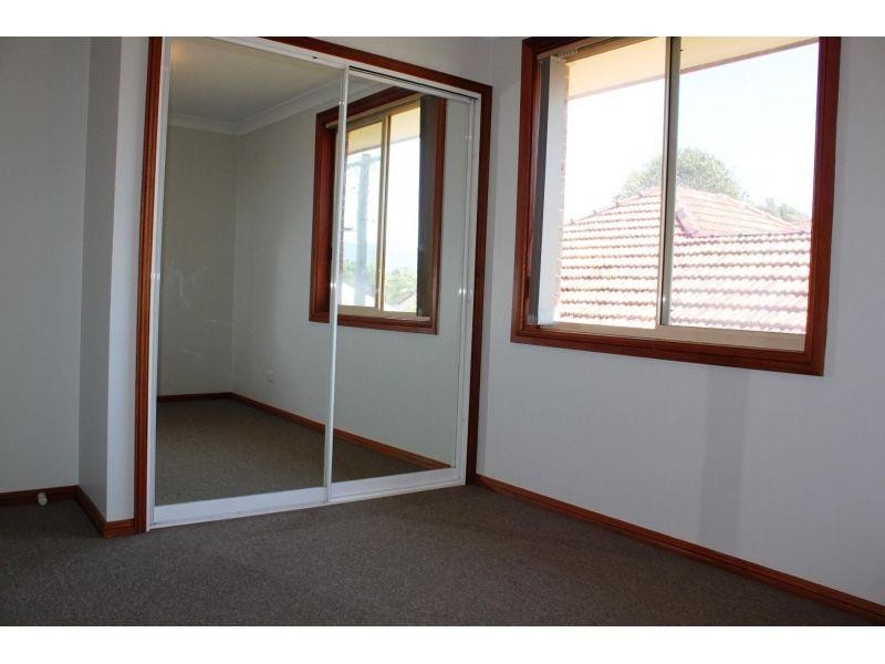 1/16 Foley Street, Gwynneville NSW 2500