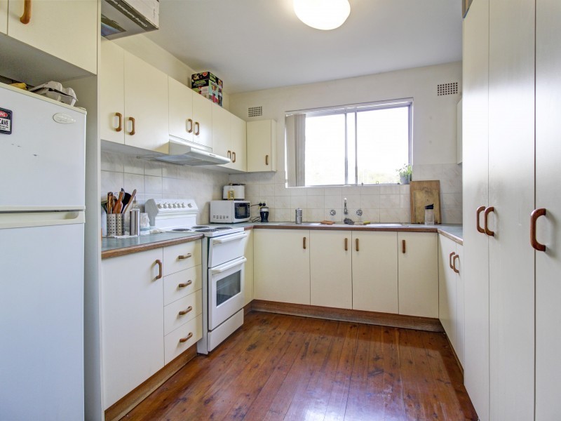 2/16 Gilmore Street, Wollongong NSW 2500