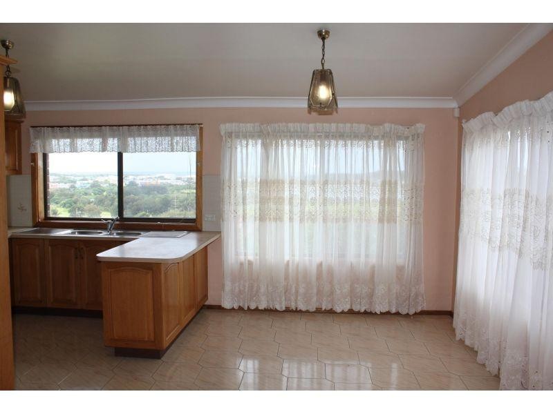 29 Fairfax Road, Warrawong NSW 2502