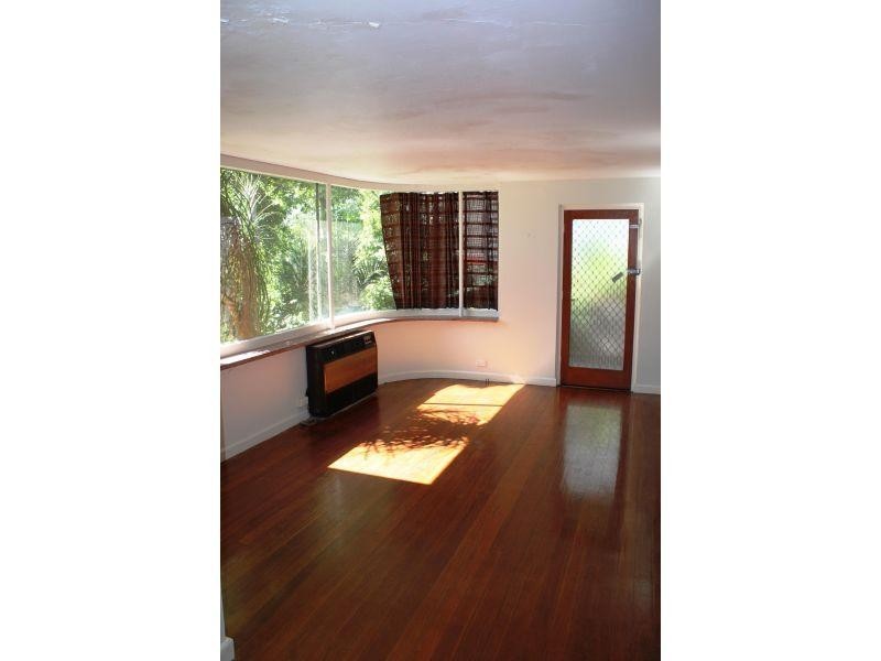 8A McKenzie Avenue, Wollongong NSW 2500