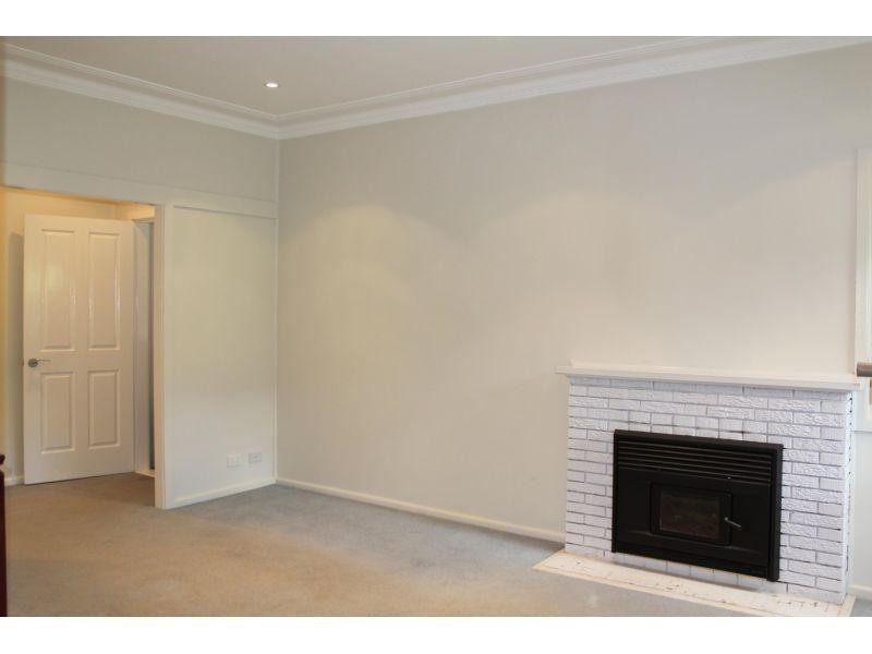 49 Yellagong Street, West Wollongong NSW 2500