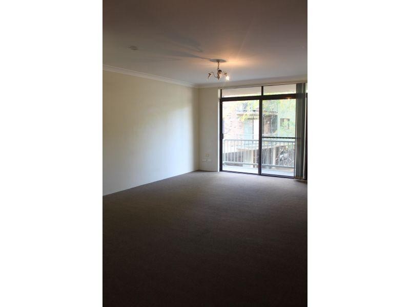12/14 Hindmarsh avenue, North Wollongong NSW 2500