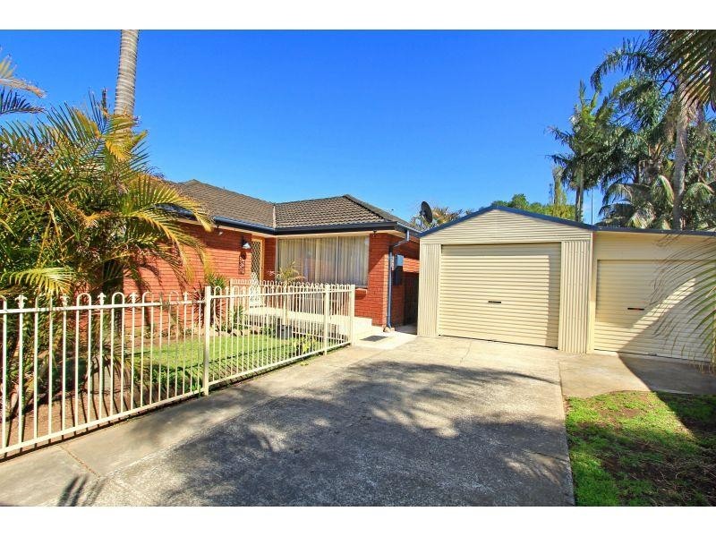 20 Cleverdon Crescent, Figtree NSW 2525