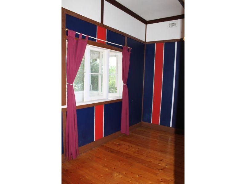 12 Payne Street, Mangerton NSW 2500