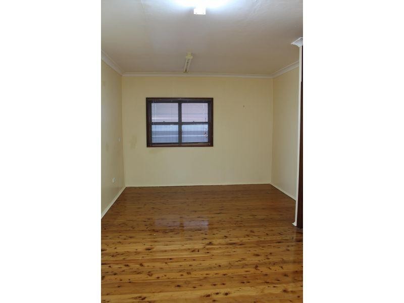 2/37 Lackawanna Street, Cringila NSW 2502