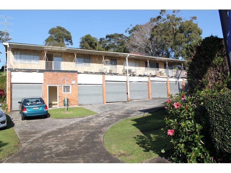 4/1 Pine Crescent, Coniston NSW 2500