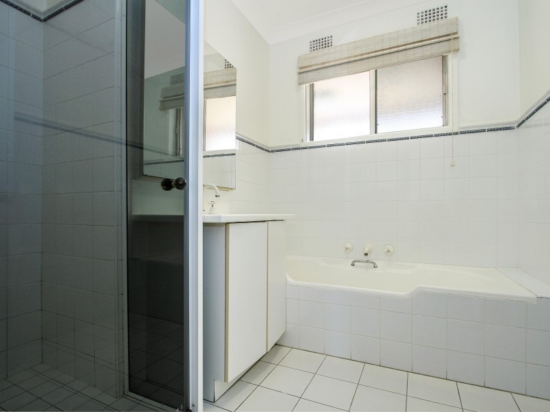 29 Euroka Street, West Wollongong NSW 2500