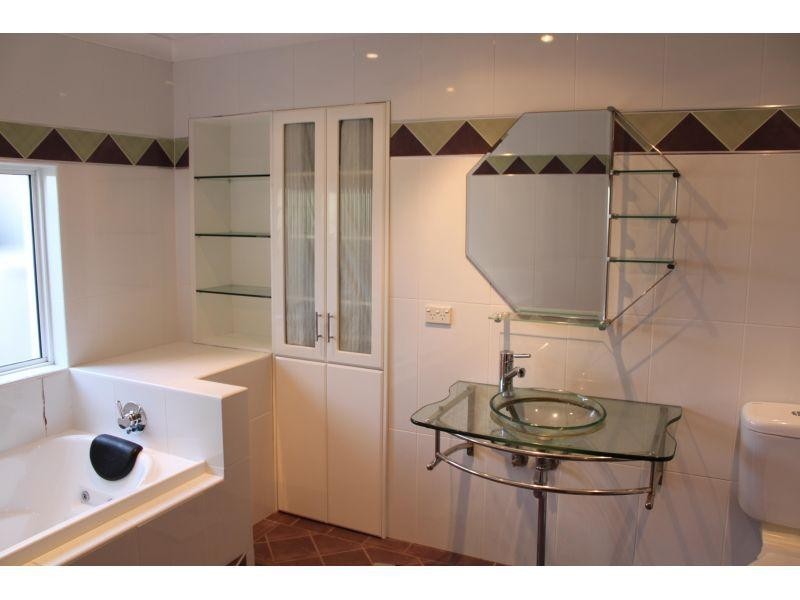 25 Fairfax Road, Warrawong NSW 2502