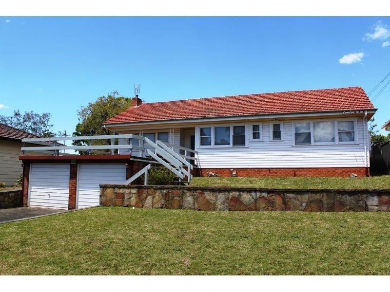 8 Spring Street, Mount Keira NSW 2500