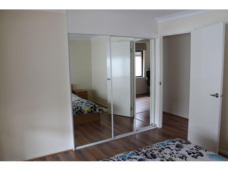 22 Serrata Place, Cordeaux Heights NSW 2526