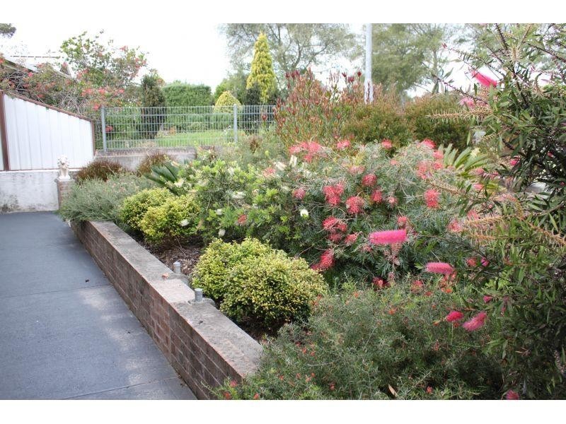 22 Serrata Place, Cordeaux Heights NSW 2526