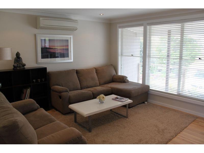 28 Coachwood Drive, Unanderra NSW 2526