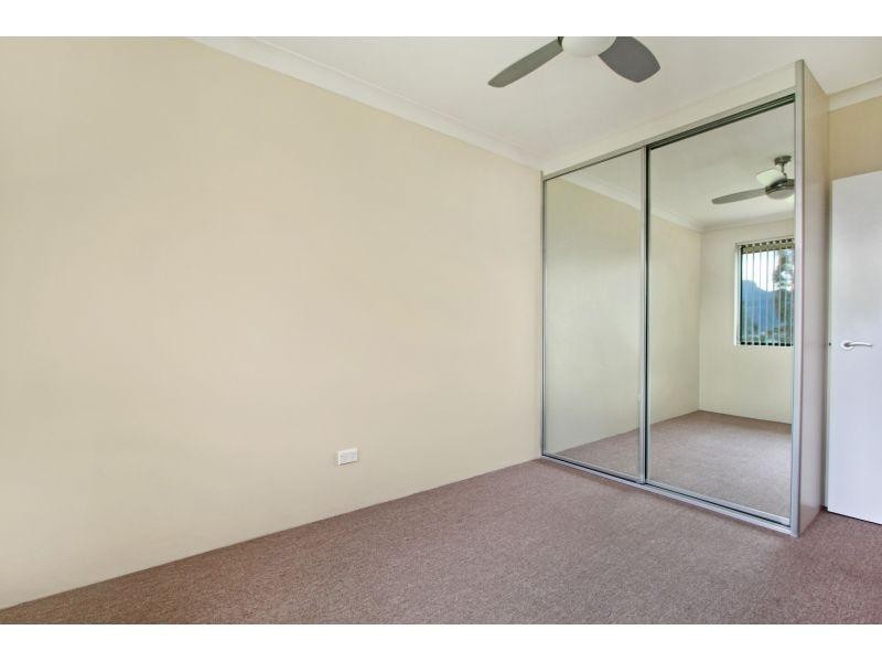 9/60 Campbell Street, Wollongong NSW 2500