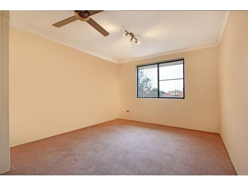 9/60 Campbell Street, Wollongong NSW 2500