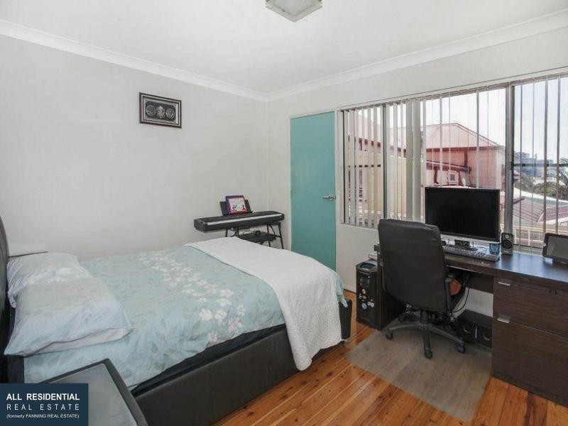 2/33 Auburn Street, Wollongong NSW 2500