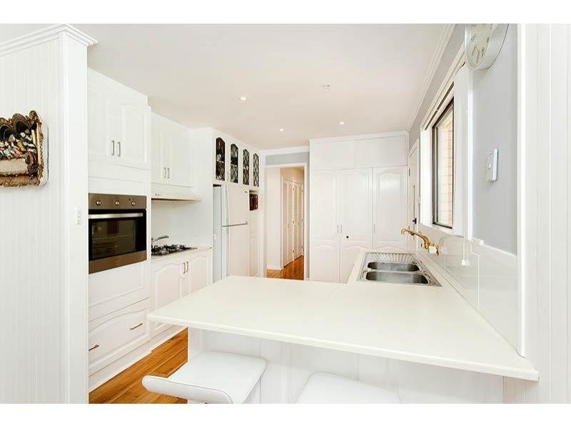 84 Captain Cook Drive, Barrack Heights NSW 2528