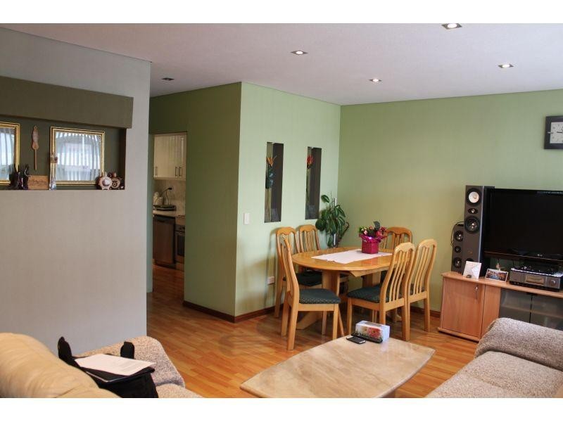 1/57 New Dapto Road, Wollongong NSW 2500