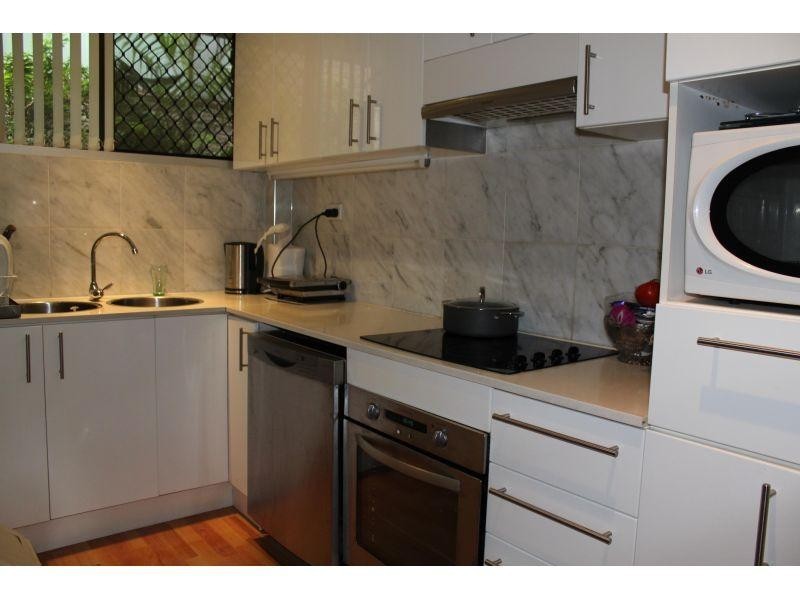 1/57 New Dapto Road, Wollongong NSW 2500