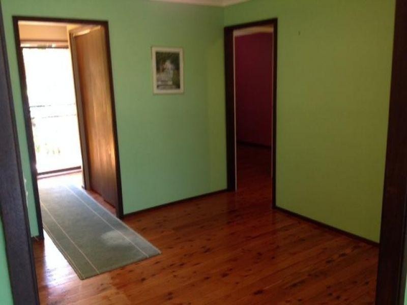 5 Morandoo Street, Mount Keira NSW 2500