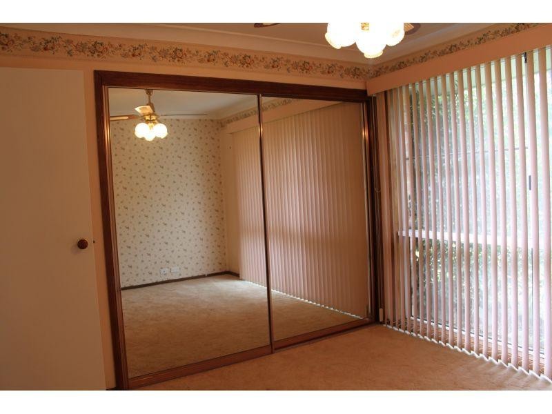 24 Serrata Place, Cordeaux Heights NSW 2526