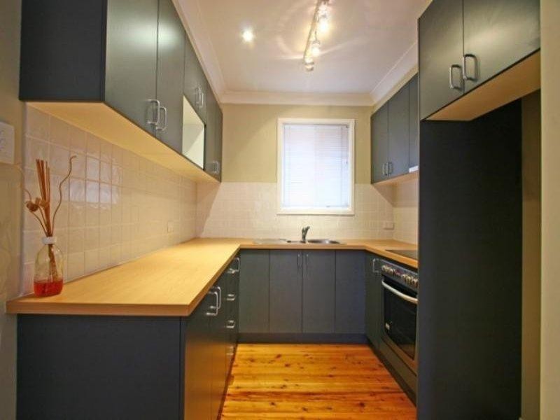 2/21 Langson Avenue, Figtree NSW 2525