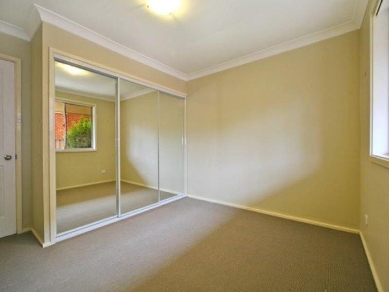 2/21 Langson Avenue, Figtree NSW 2525