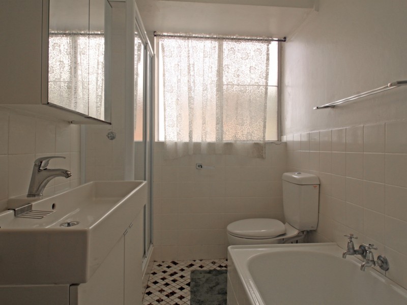 2/11 Kembla Street, Wollongong NSW 2500