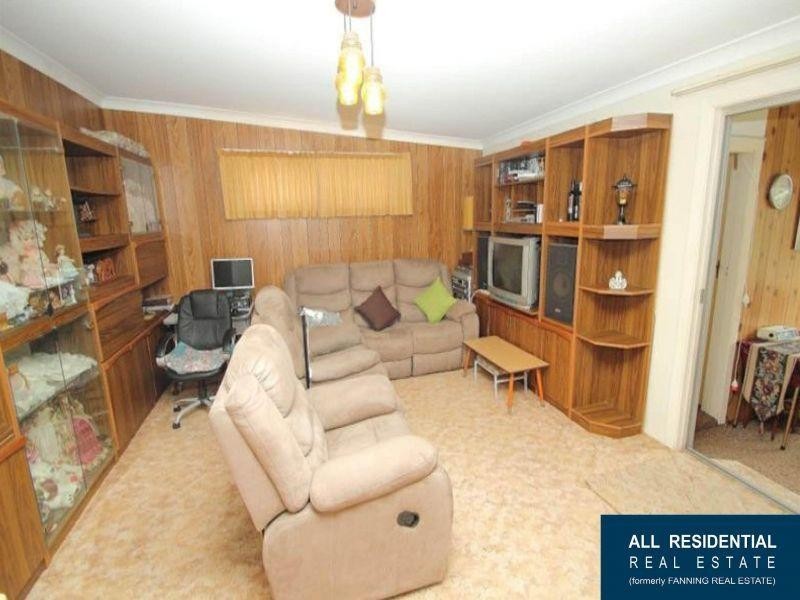 104 Addison Avenue, Lake Illawarra NSW 2528