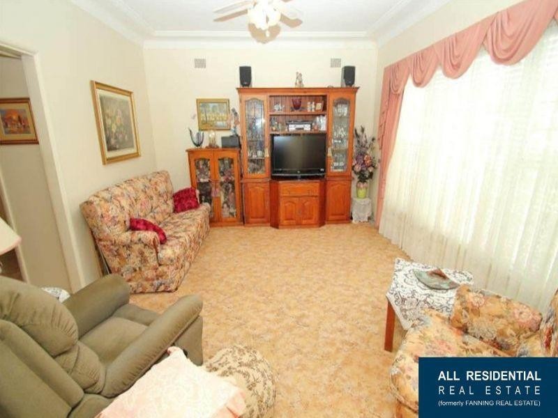 104 Addison Avenue, Lake Illawarra NSW 2528