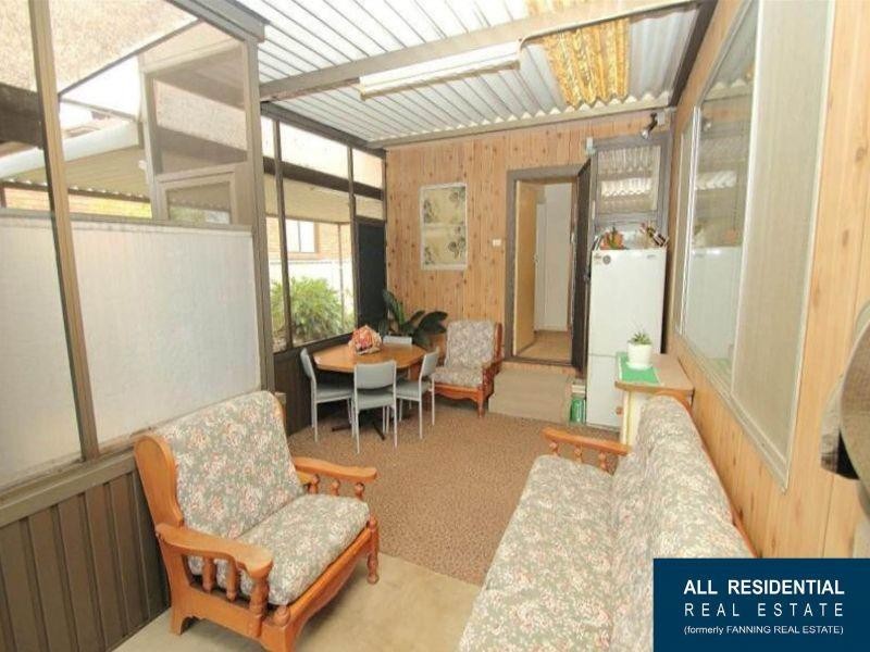 104 Addison Avenue, Lake Illawarra NSW 2528