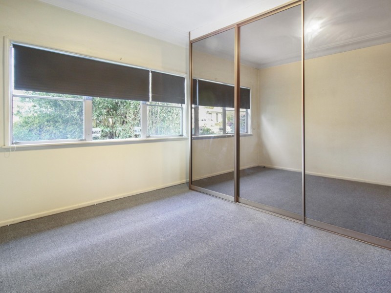 104 Addison Avenue, Lake Illawarra NSW 2528