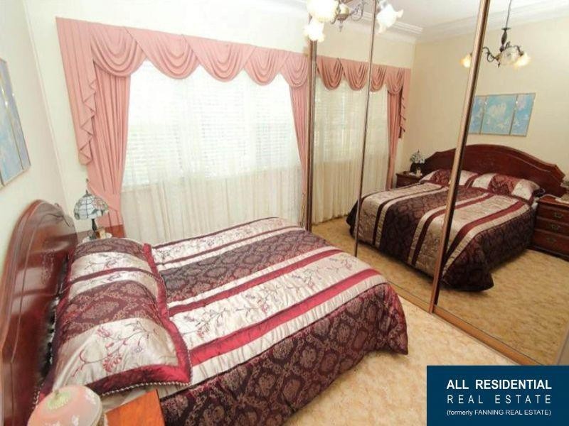 104 Addison Avenue, Lake Illawarra NSW 2528