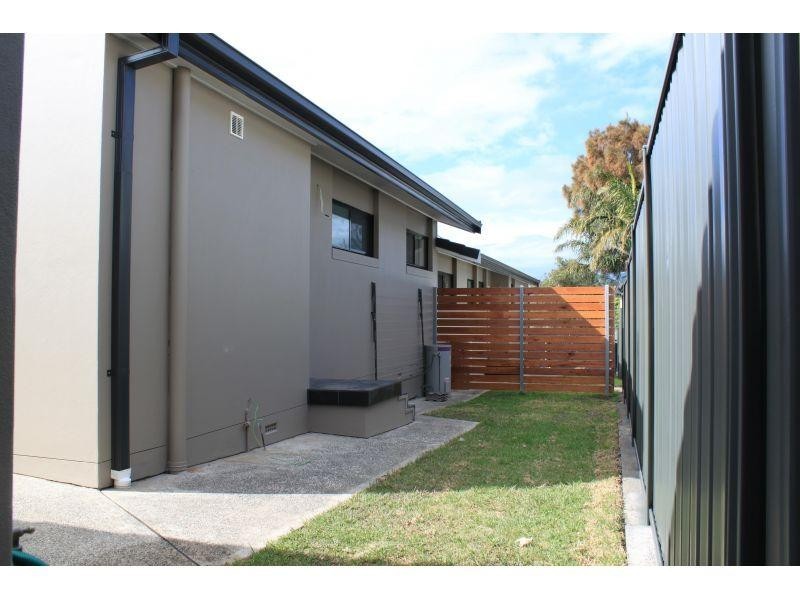 1/63  Addison Street, Shellharbour NSW 2529