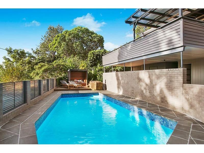 33 Hilltop Avenue, Wollongong NSW 2500