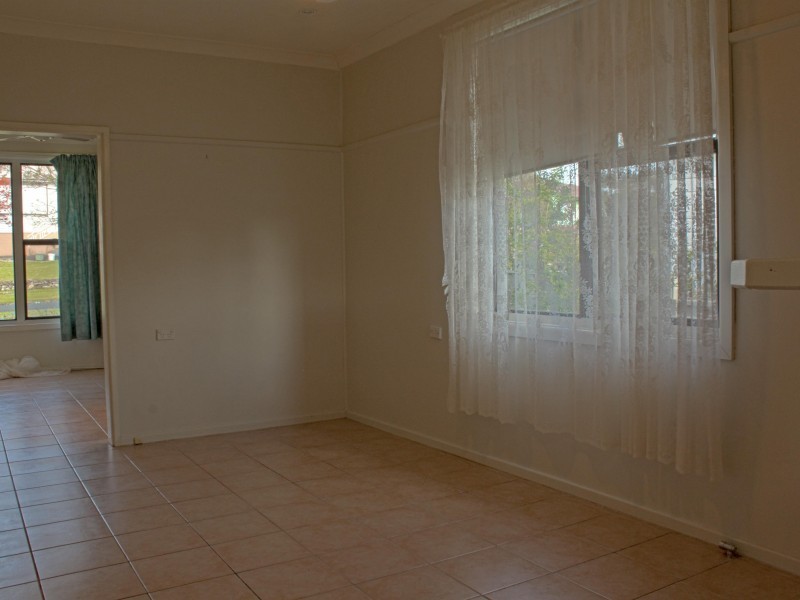 26 Essex Street, Berkeley NSW 2506