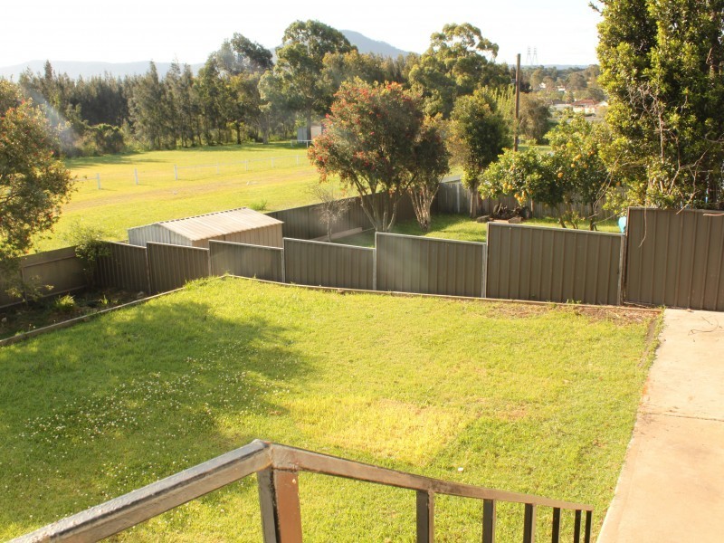 26 Essex Street, Berkeley NSW 2506