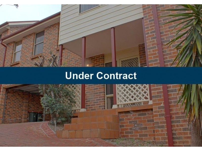 2/12 Woodlawn Avenue, Mangerton NSW 2500