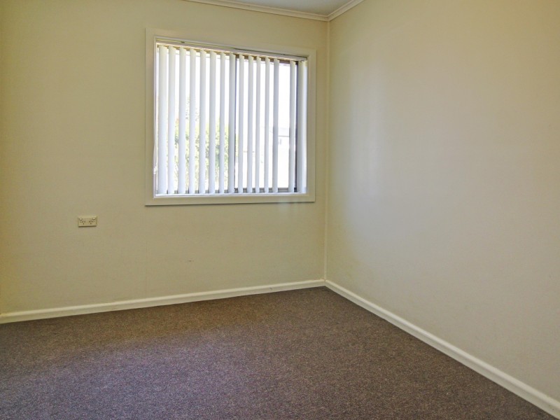 34 Day Street, Lake Illawarra NSW 2528