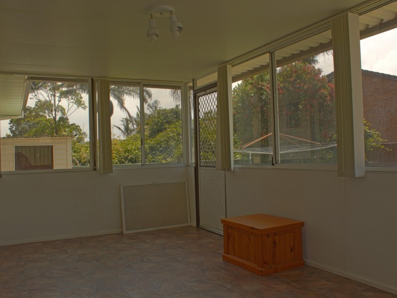 34 Day Street, Lake Illawarra NSW 2528