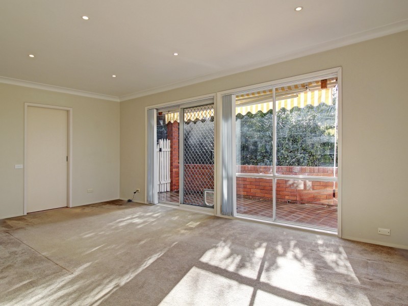 1/17 Ian Bruce Crescent, Balgownie NSW 2519