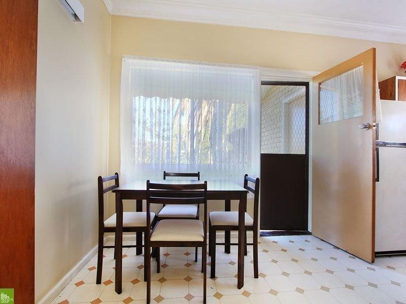 35 Waples Road, Farmborough Heights NSW 2526