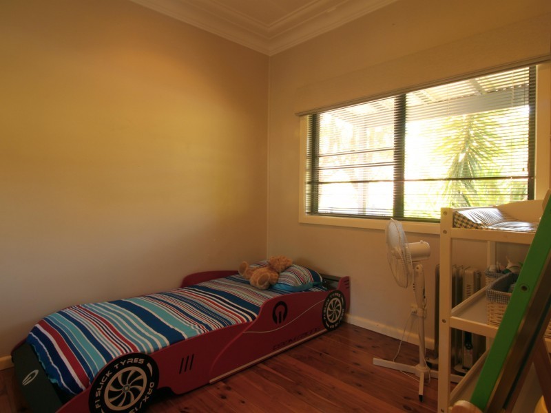 62 Euroka Street, West Wollongong NSW 2500