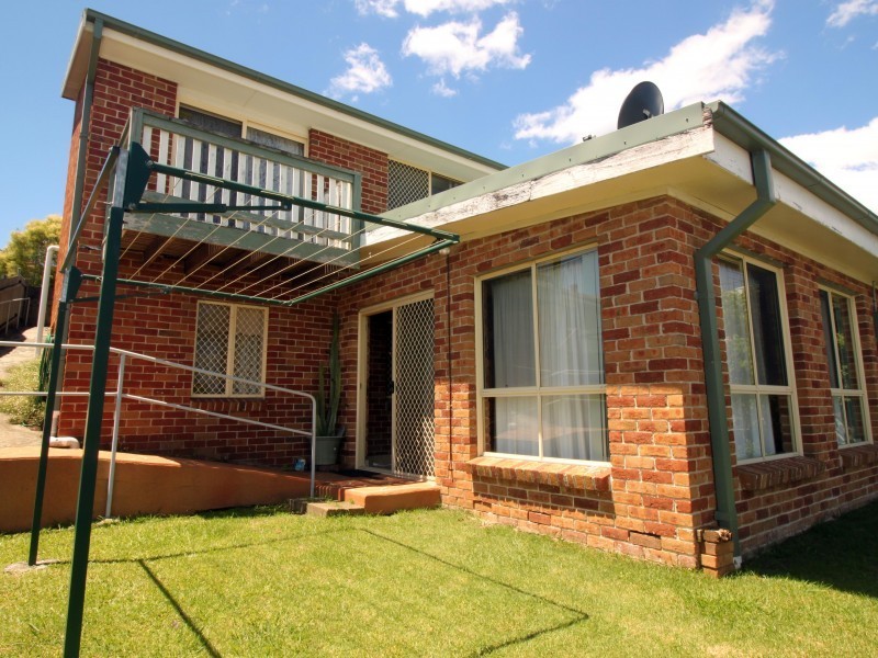 3A Pennant Crescent, Berkeley NSW 2506