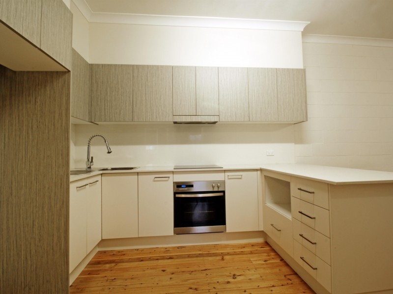 2/42 Cawley Street, Bellambi NSW 2518