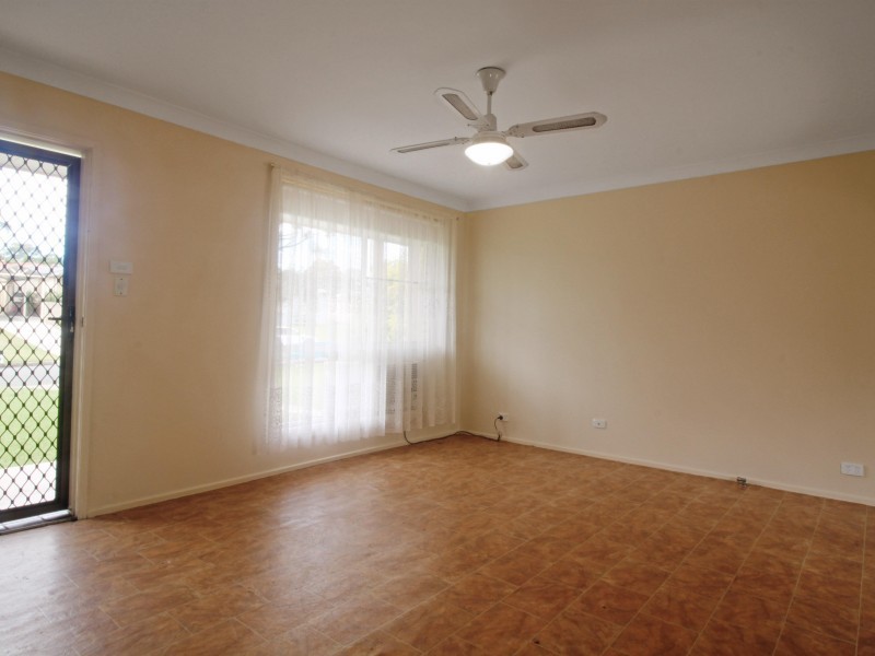 14 St James Crescent, Dapto NSW 2530