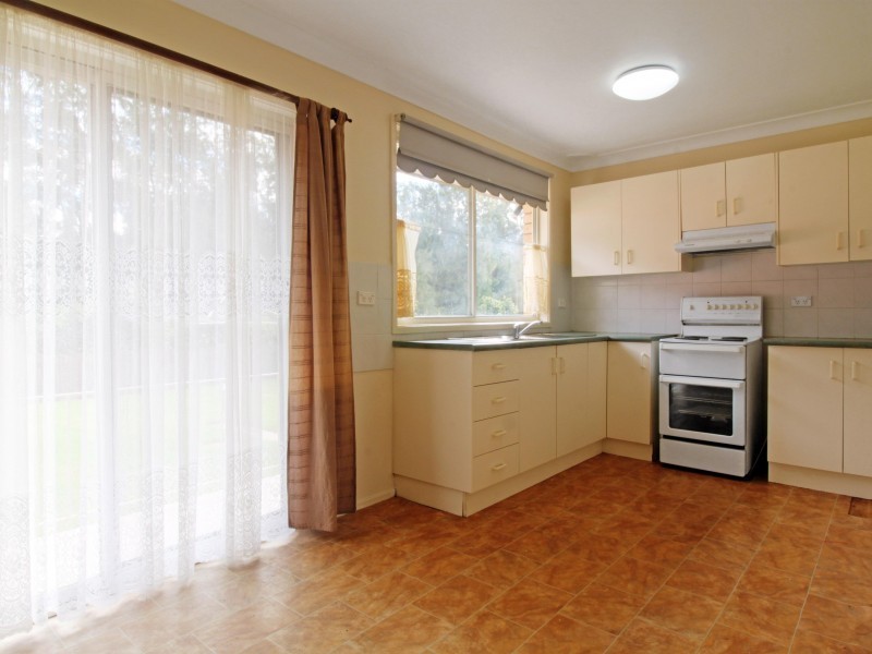 14 St James Crescent, Dapto NSW 2530