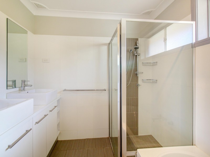 31 Langson Avenue, Figtree NSW 2525