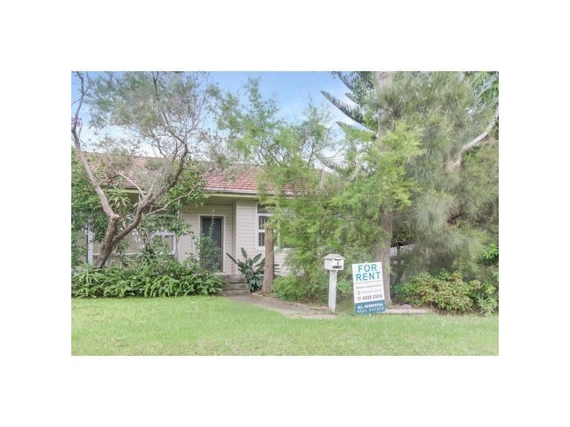 8 England Street, West Wollongong NSW 2500